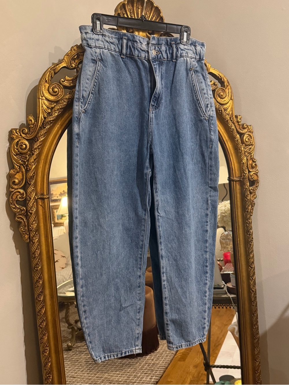 Zara Barrel Jeans
